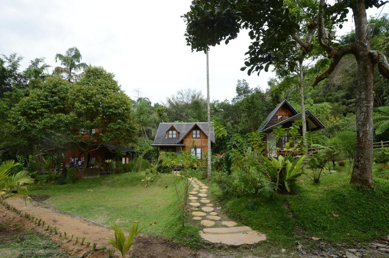 Canyon Jungle Stay Bukittinggi Extérieur photo