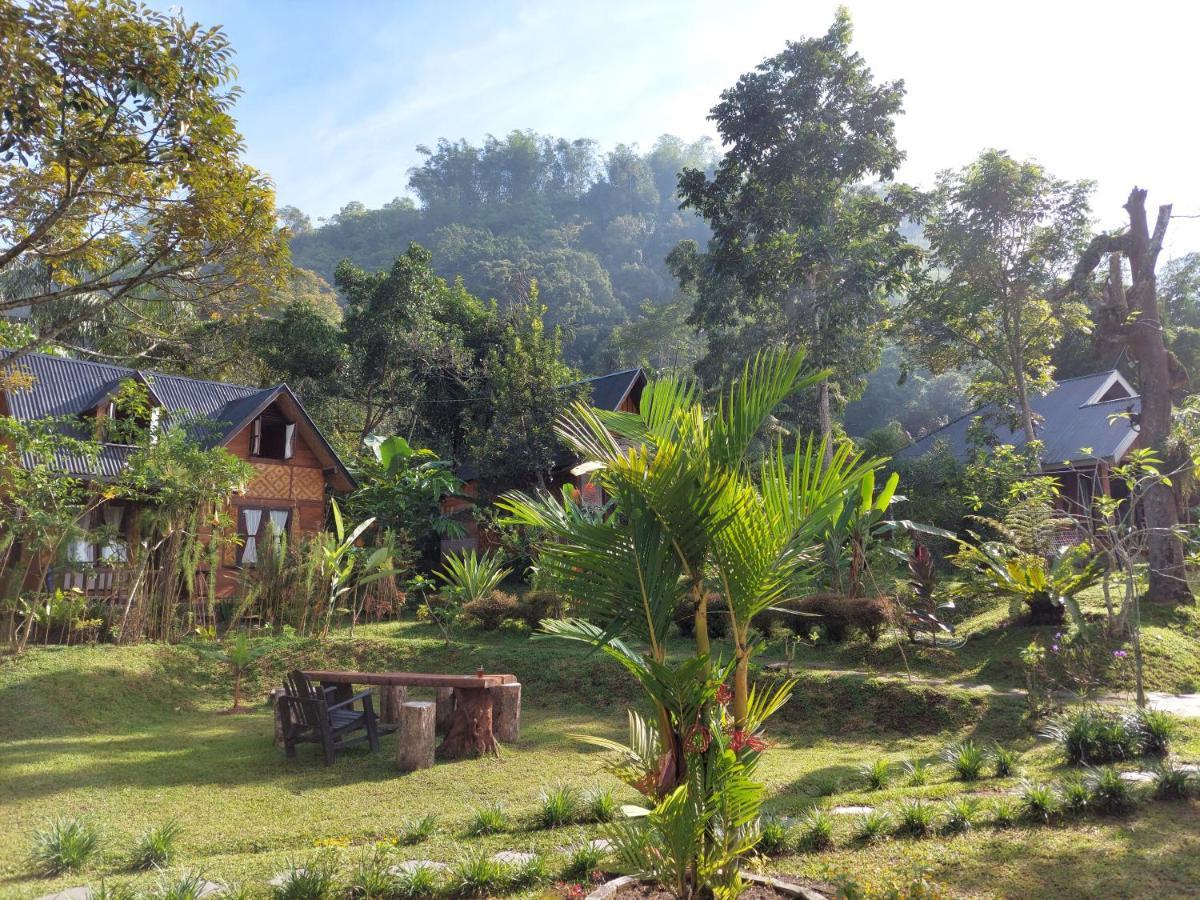Canyon Jungle Stay Bukittinggi Extérieur photo