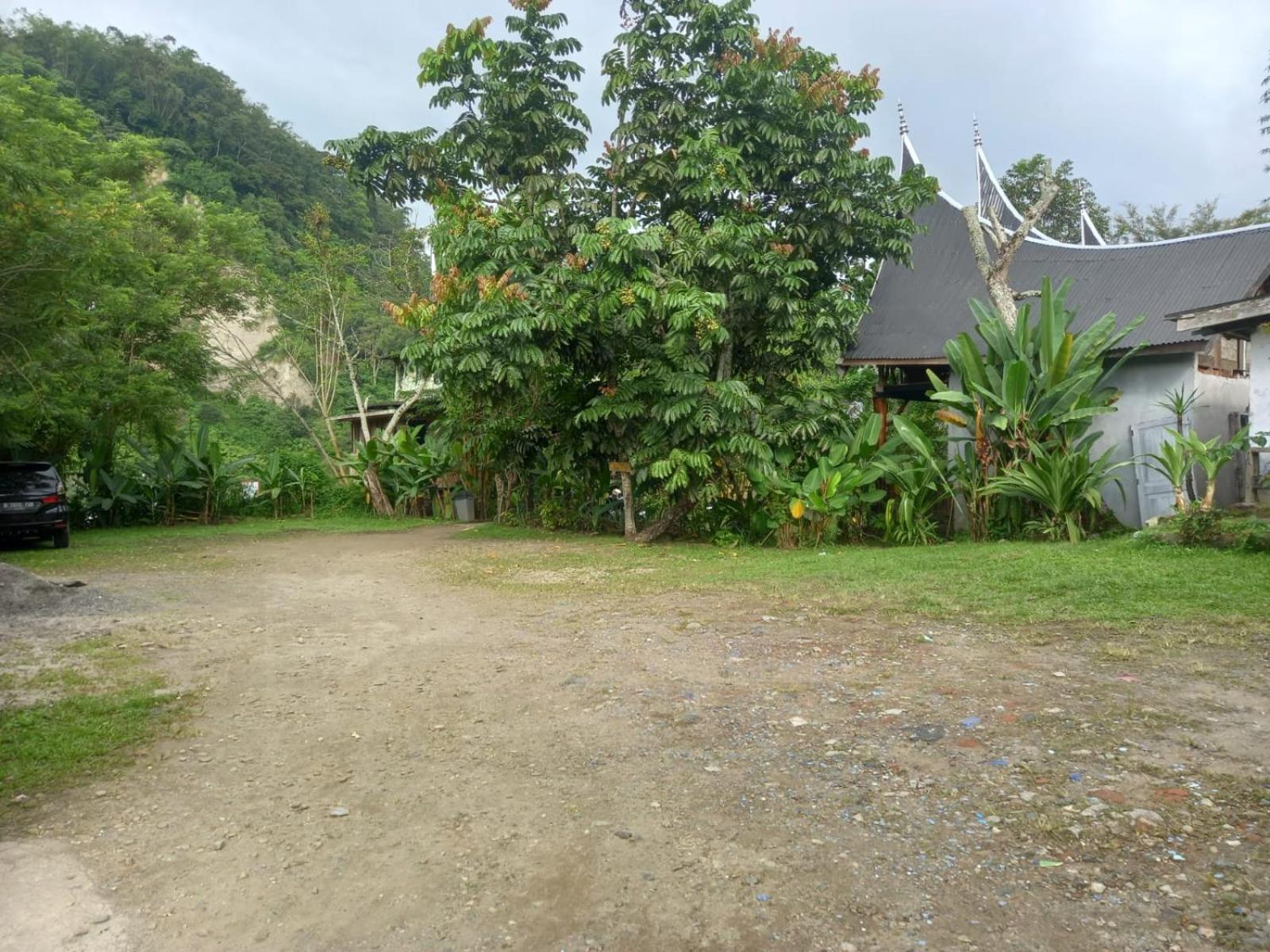 Canyon Jungle Stay Bukittinggi Extérieur photo